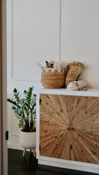 Instagram post from lashandbeautco. This post is in position 1.