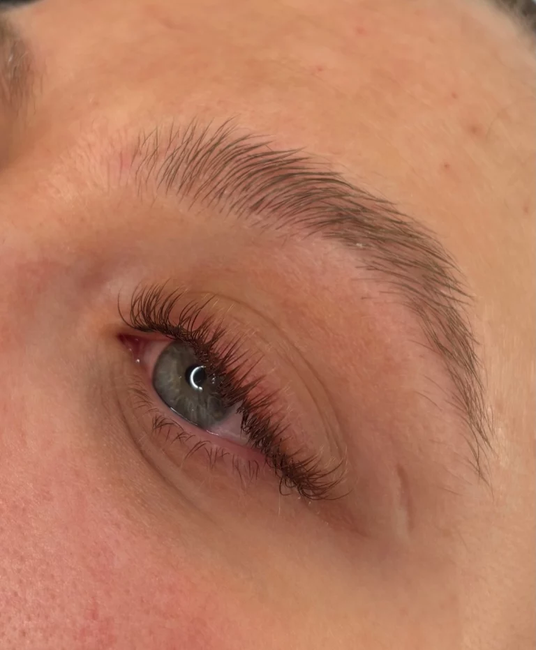 Instagram post from lashandbeautco. This post is in position 0.