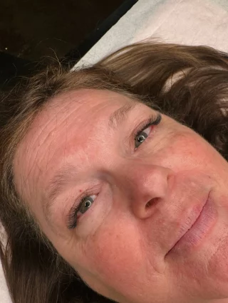 Instagram post from lashandbeautco. This post is in position 1.