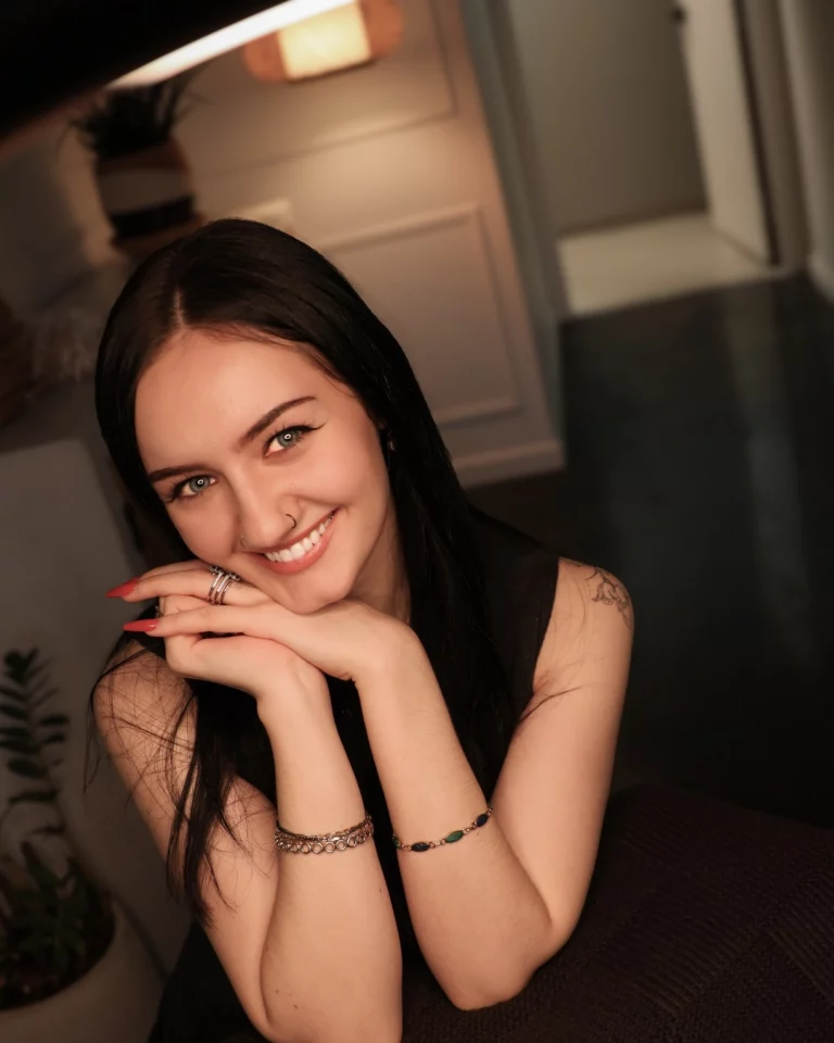 Instagram post from lashandbeautco. This post is in position 2.